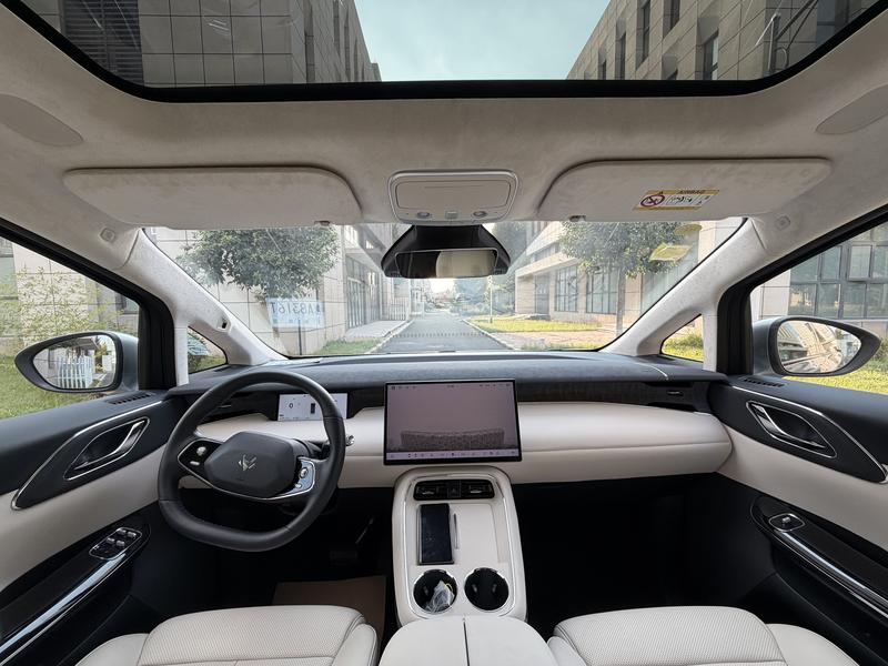 BAIC Arcfox Wendao V9, 2026 — фото 7 из 12