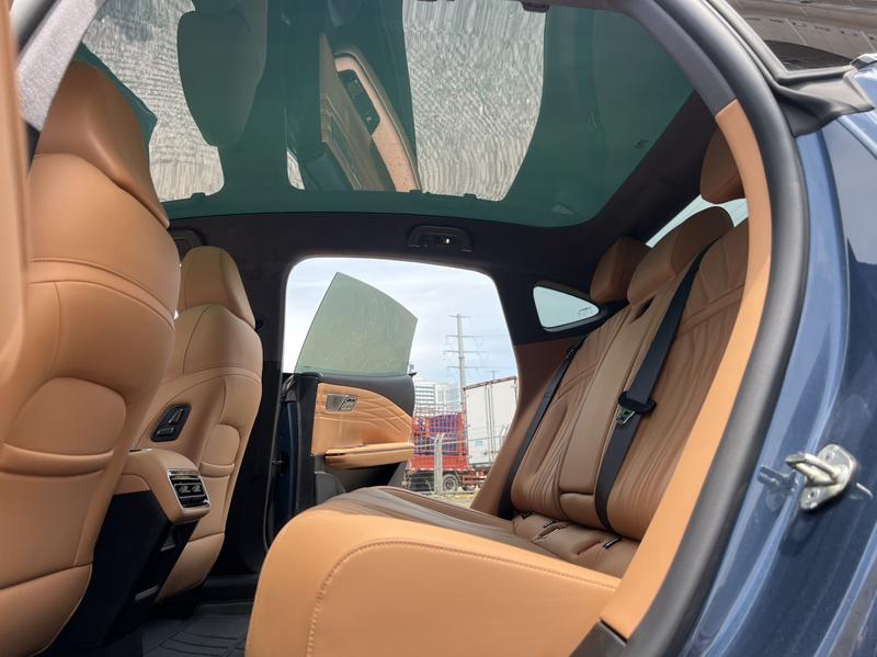 Geely Galaxy Starshine 8 EM-i, 2025 — фото 8 из 9