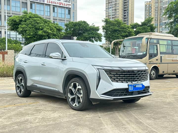 Geely Atlas L, 2025 — фото 3 из 9