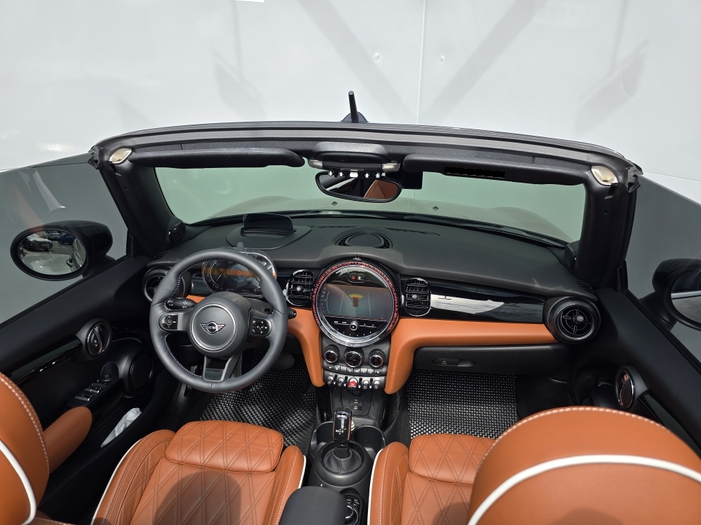 Mini Cooper Convertible, 2024 — фото 6 из 12