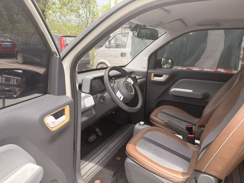 Wuling Mini EV, 2022 — фото 9 из 10