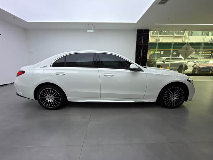 Mercedes-Benz C-Class, 2024 — фото 6 из 9