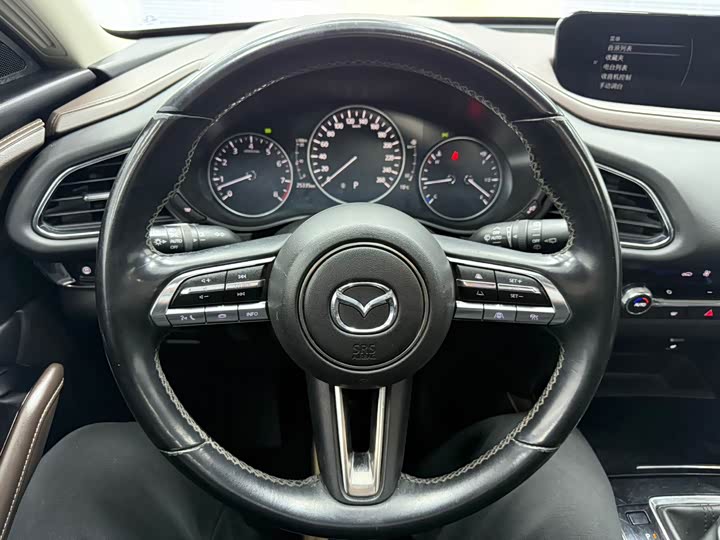 Mazda CX-30, 2022 — фото 7 из 9