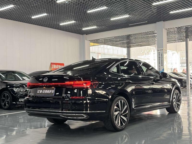 Volkswagen Passat, 2023 — фото 6 из 11