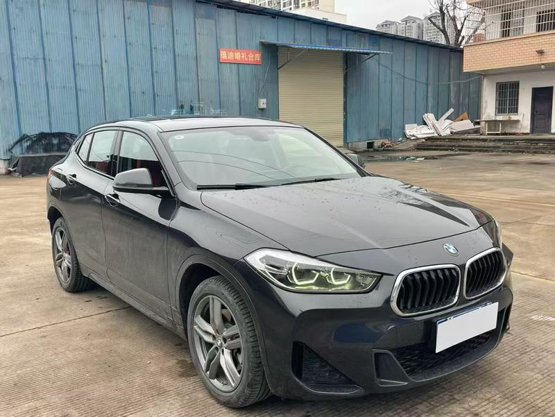 BMW X2, 2022 — фото 3 из 10