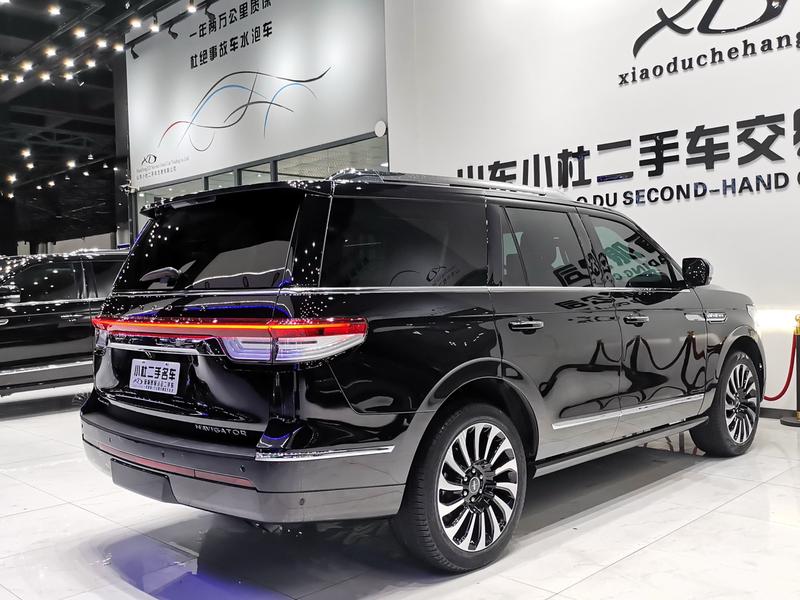 Lincoln Navigator, 2024 — фото 6 из 11