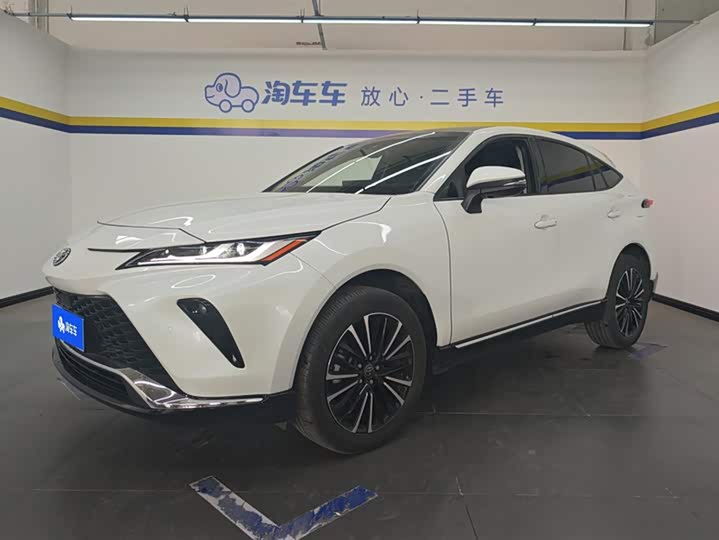 Toyota Venza, 2023 — купить в Перми под ключ