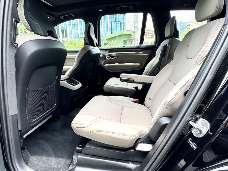 Volvo XC90, 2025 — фото 10 из 12