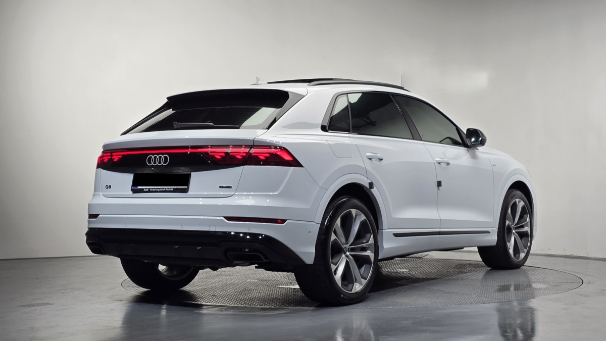 Audi Q8, 2025 — фото 2 из 12