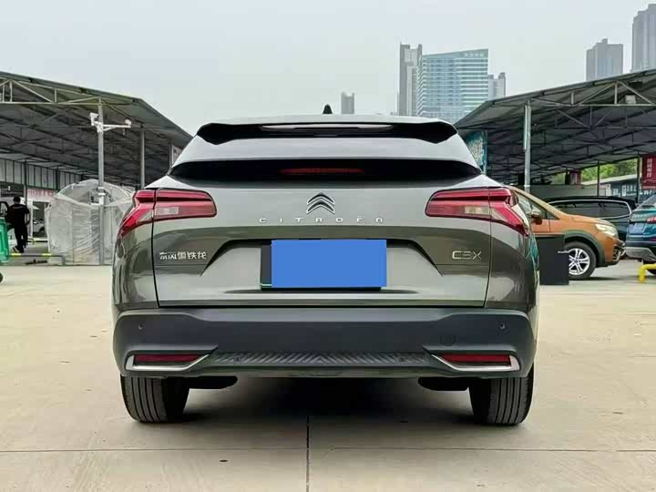Citroen C5 X, 2022 — фото 8 из 9