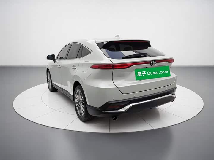 Toyota Harrier, 2023 — фото 4 из 9