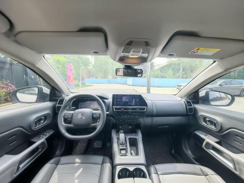Citroen C5 Aircross 2023, 2023 — фото 7 из 10