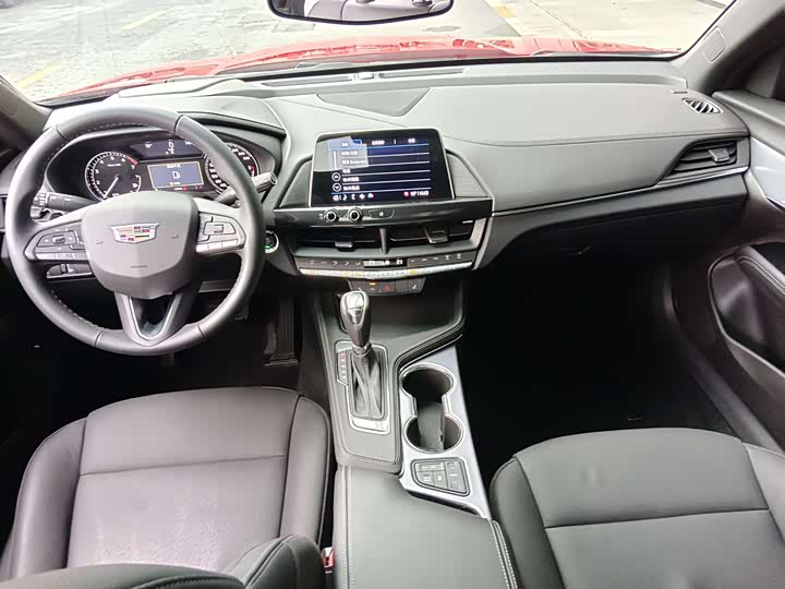 Cadillac CT4, 2022 — фото 12 из 12