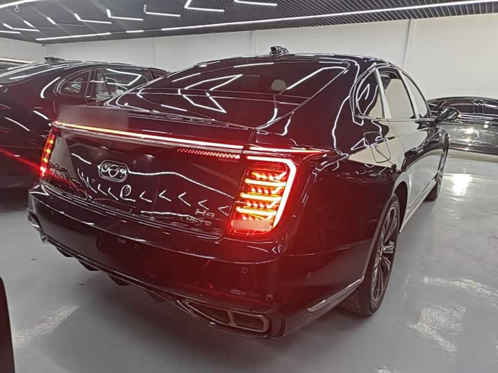 Hongqi H9, 2026 — фото 7 из 9