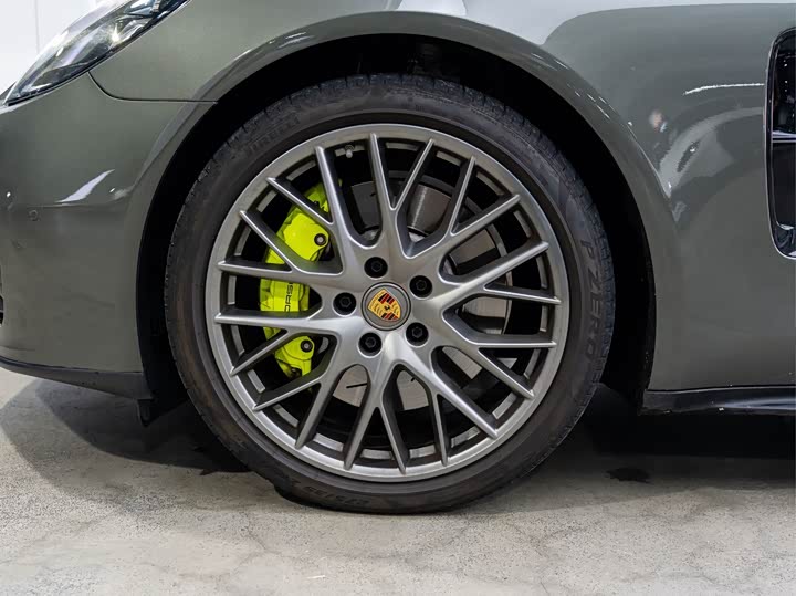 Porsche Panamera Hybrid, 2023 — фото 5 из 9