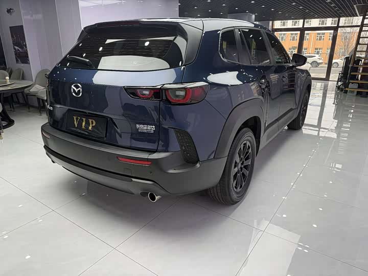 Mazda CX-50, 2023 — фото 4 из 9