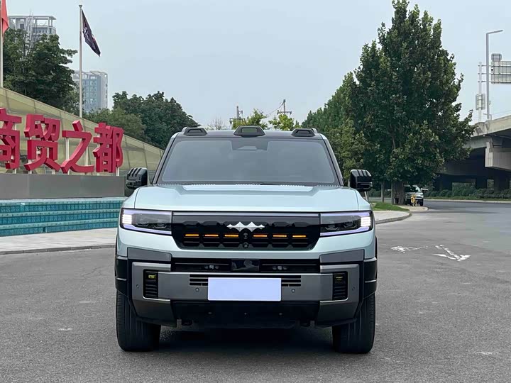 BYD FangChengBao Leopard 8, 2024 — фото 2 из 9