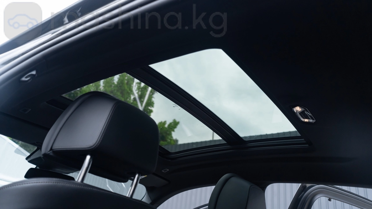 BMW X6, 2023 — фото 10 из 12