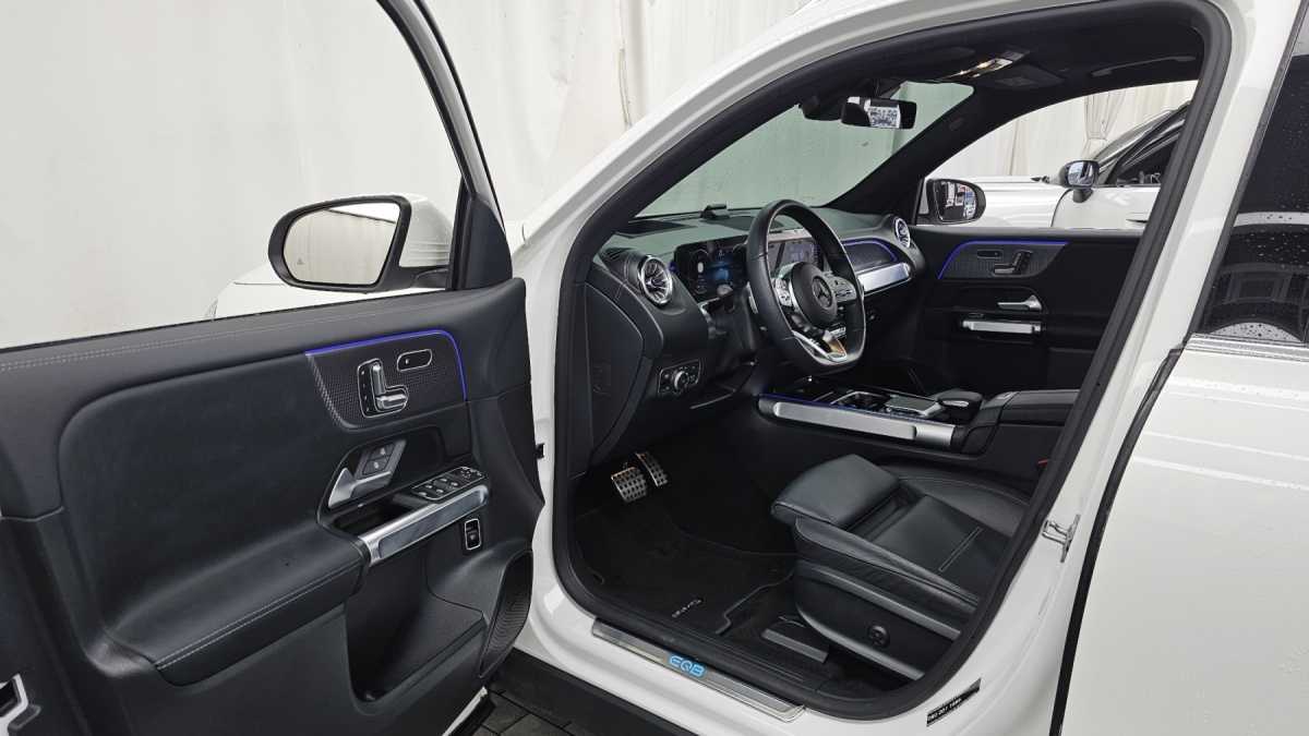 Mercedes-Benz EQB, 2023 — фото 10 из 12