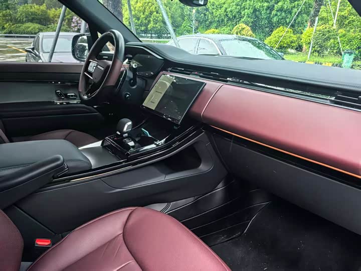 Land Rover Range Rover Sport, 2025 — фото 4 из 9