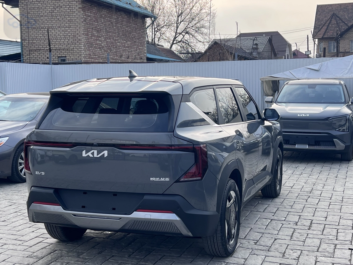 Kia EV5, 2024 — фото 3 из 7