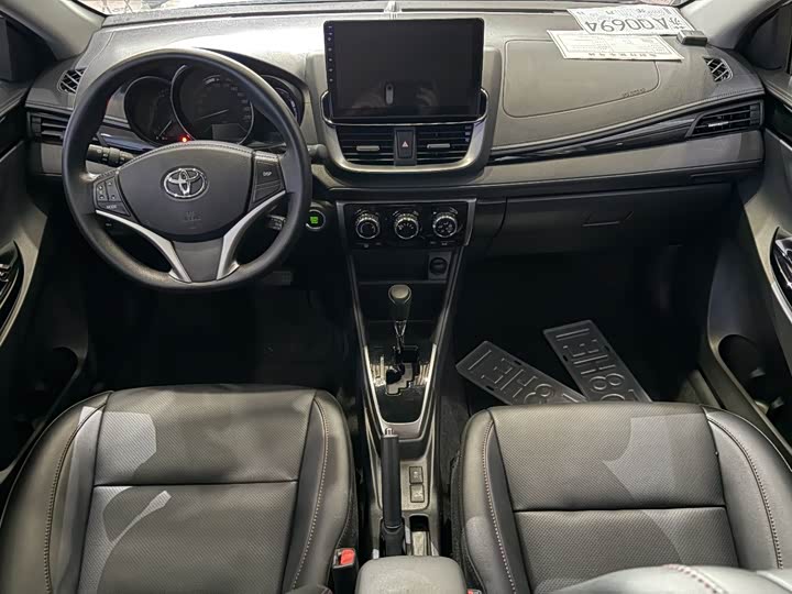 Toyota Yaris L Hatchback, 2022 — фото 6 из 9