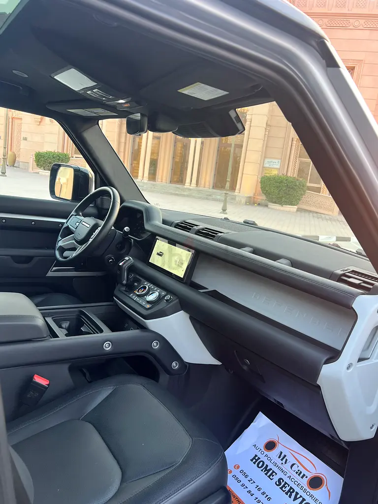 Land Rover Defender, 2024 — фото 7 из 10