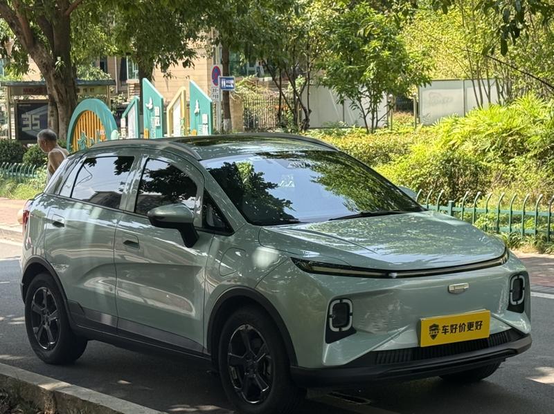 Geely Geometry E Firefly, 2023 — фото 2 из 12