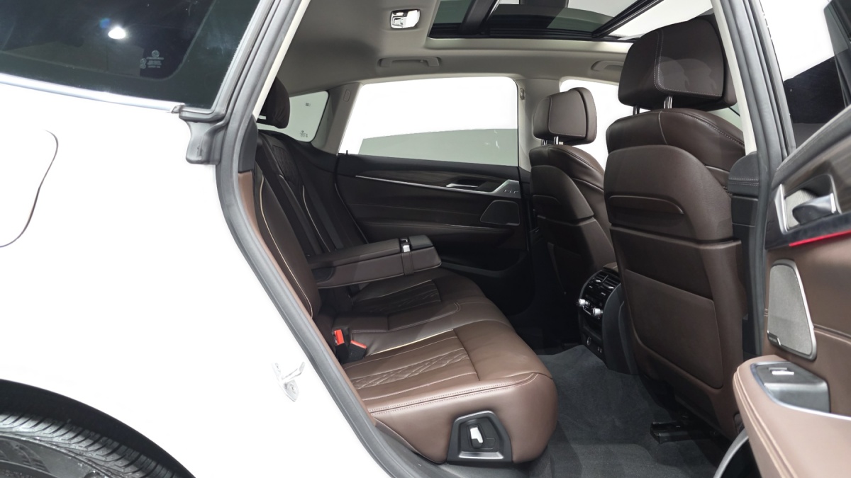BMW Gran Turismo, 2021 — фото 11 из 12