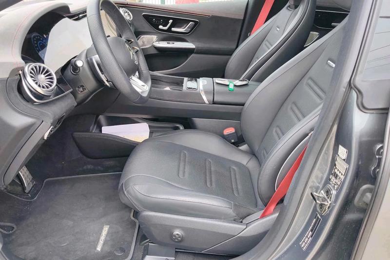 Mercedes-Benz EQE AMG, 2024 — фото 6 из 11