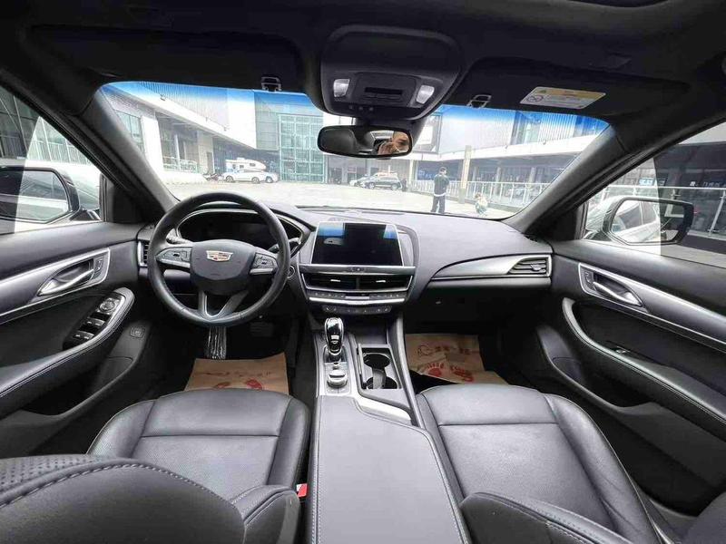 Cadillac CT5, 2023 — фото 6 из 9