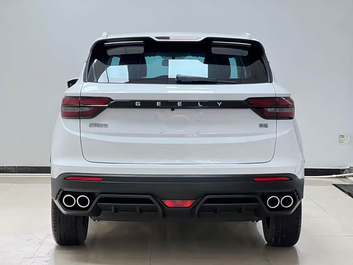 Geely Coolray, 2021 — фото 5 из 9