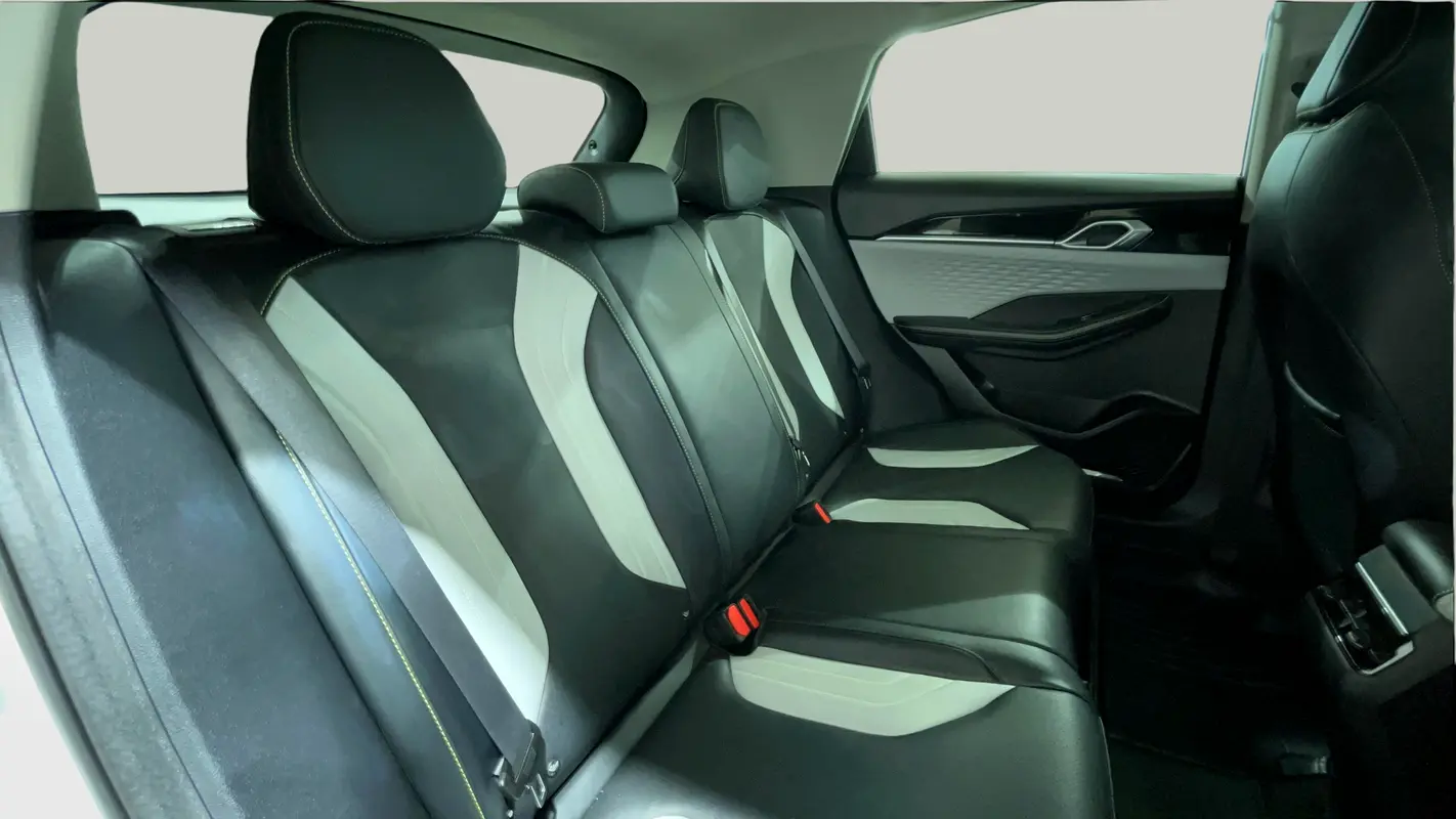 Geely Coolray, 2025 — фото 10 из 10