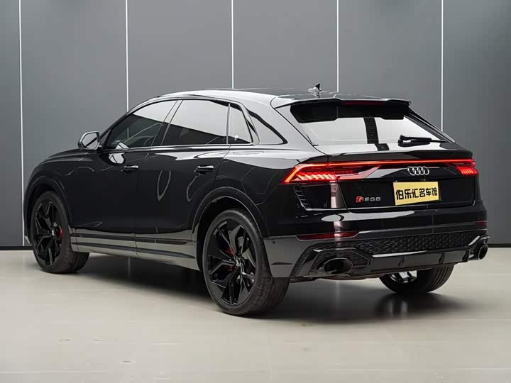 Audi RS Q8, 2024 — фото 5 из 9