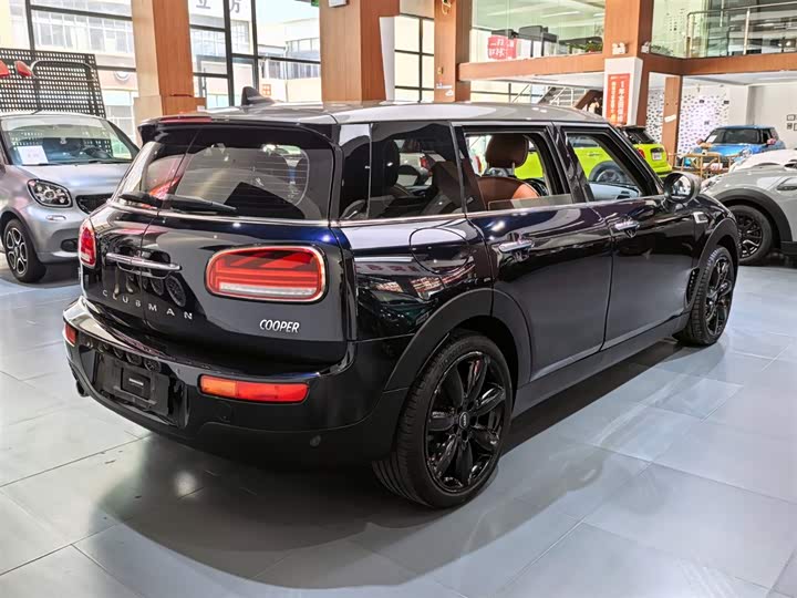 Mini Clubman, 2021 — фото 5 из 9
