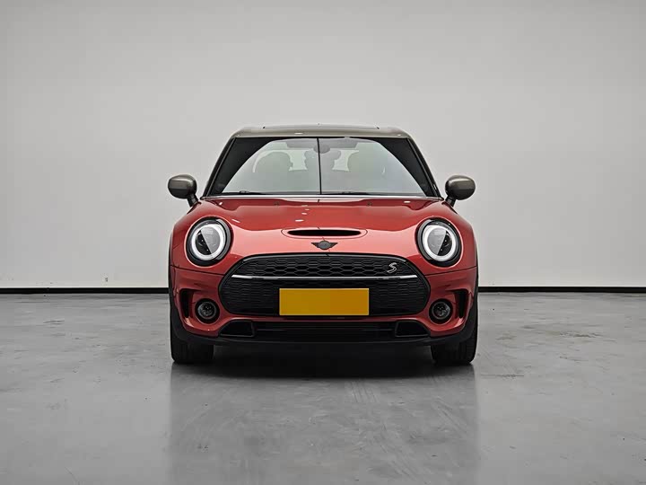 Mini Clubman, 2023 — фото 4 из 9