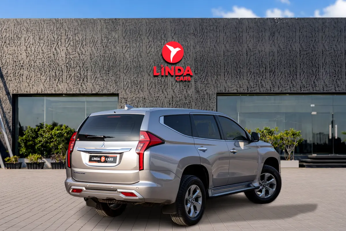 Mitsubishi Montero Sport, 2025 — фото 6 из 10