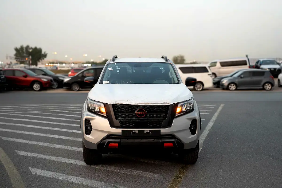 Nissan Navara, 2025