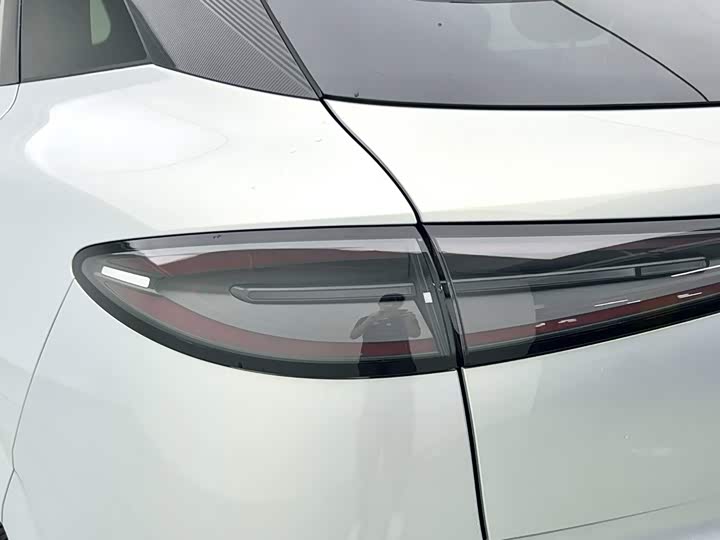 BYD Sea Lion 06 Hybrid/EV, 2026 — фото 3 из 9