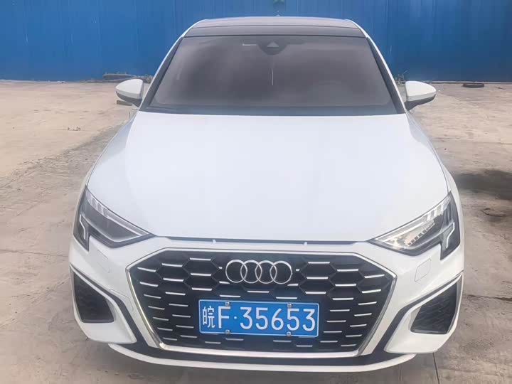Audi A3, 2023 — фото 2 из 9