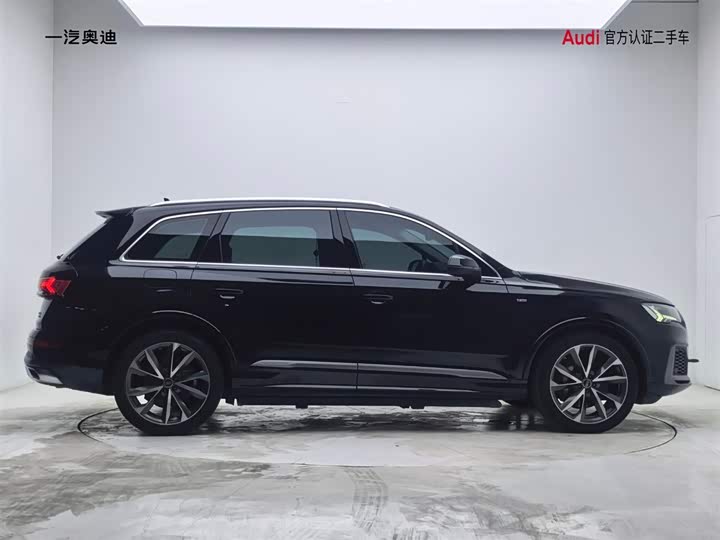 Audi Q7, 2023 — фото 3 из 9