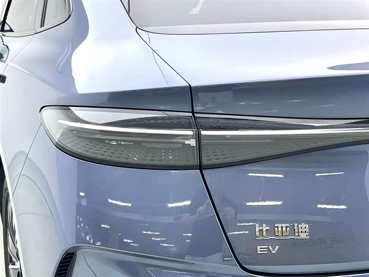 BYD Seal, 2023 — фото 3 из 9