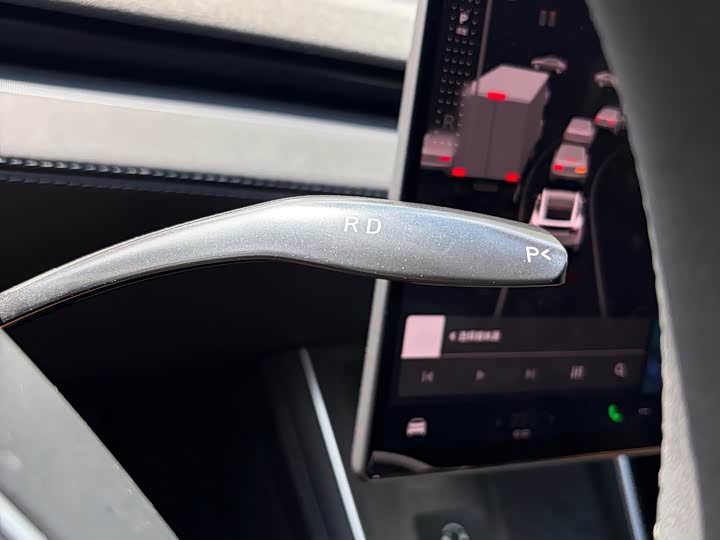 Tesla Model Y, 2025 — фото 4 из 7