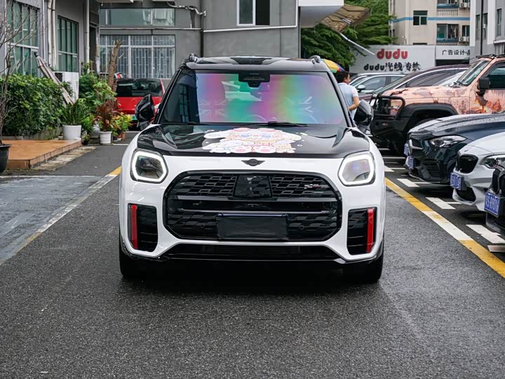 Mini Countryman JCW, 2025 — фото 2 из 9