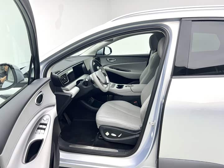 BYD Sea Lion 06 Hybrid/EV, 2026 — фото 9 из 9