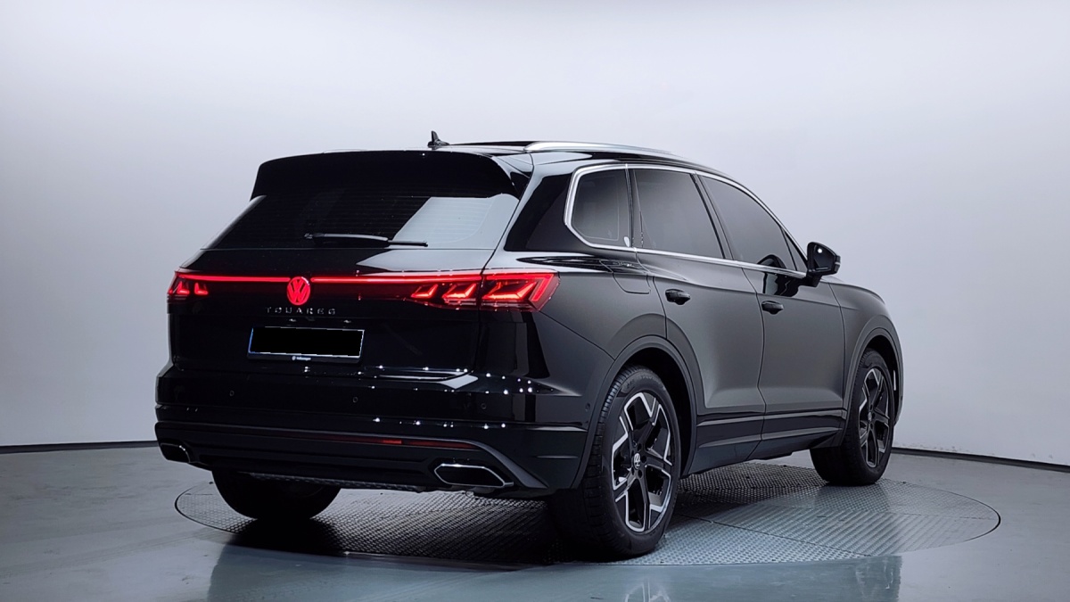 Volkswagen Touareg, 2025 — фото 2 из 12
