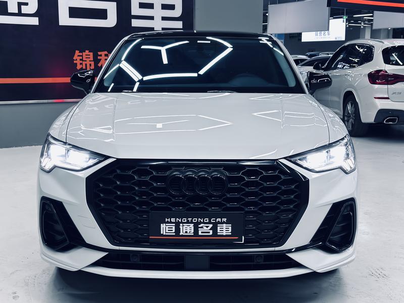Audi Q3 Sportback, 2024 — фото 2 из 12