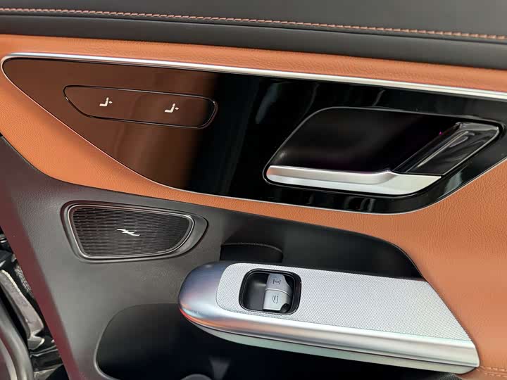 Mercedes-Benz GLC-Class, 2023 — фото 4 из 9