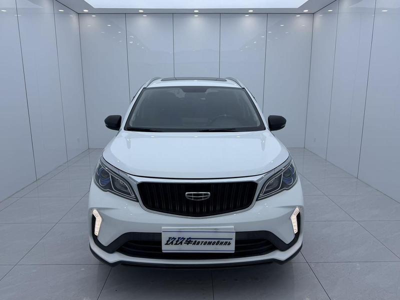 Geely Vision X3, 2021 — фото 2 из 12