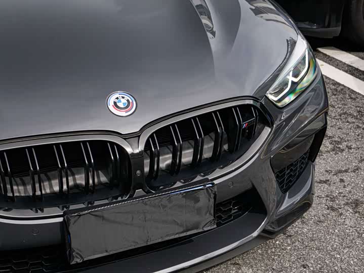 BMW M8, 2022 — фото 3 из 9